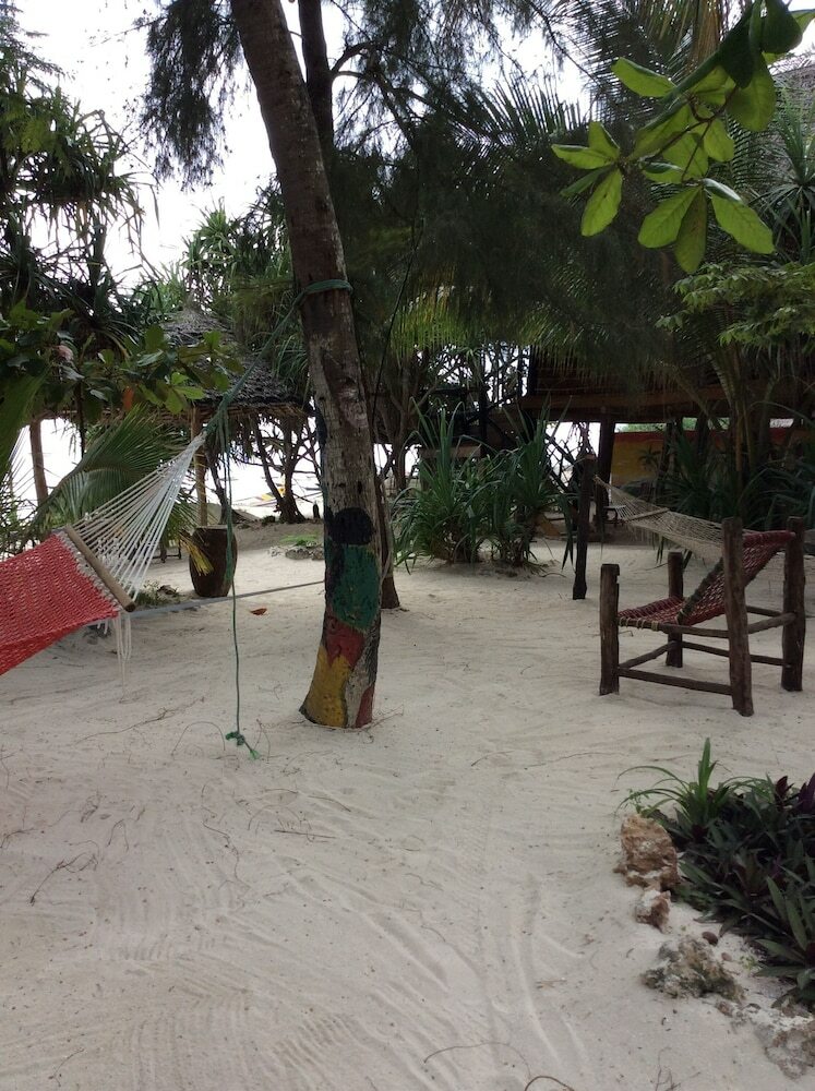 Hotel Kajibange Bar And Guesthouse
