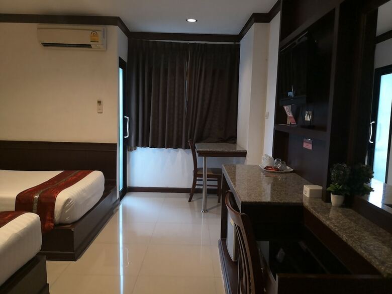 Hotel Debua Villa 1
