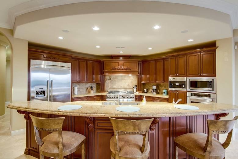 Tropical 5br La Jolla Retreat By Namastay