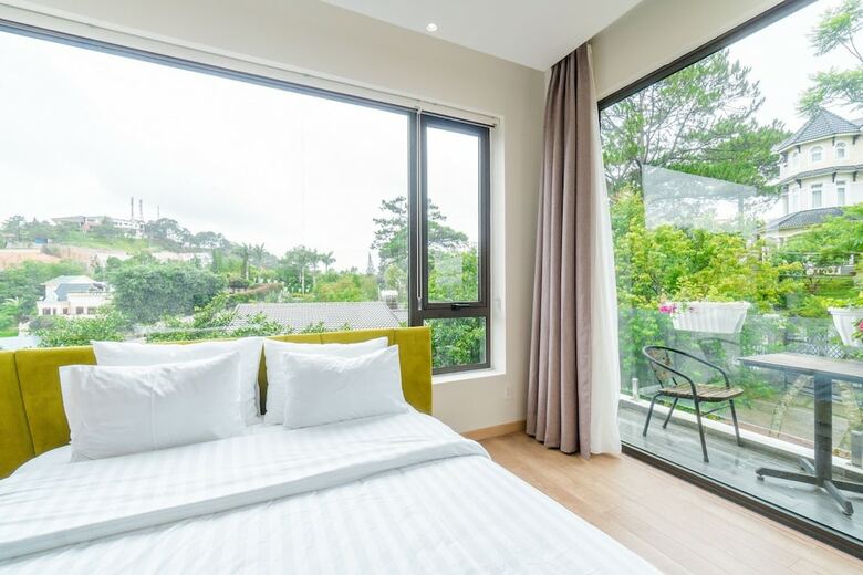 Hotel Dalat Home
