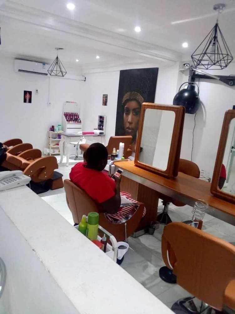 Hostal Jlw Hostel