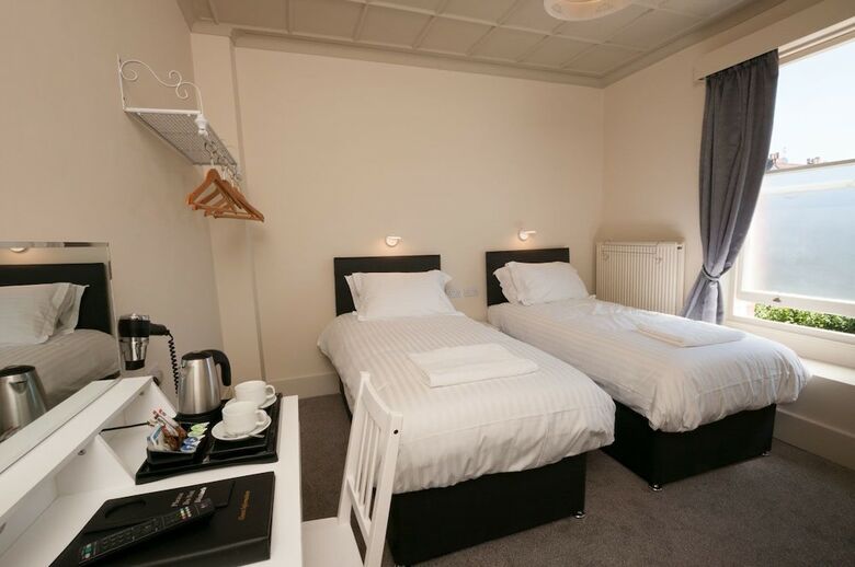 Dawson House Hotel