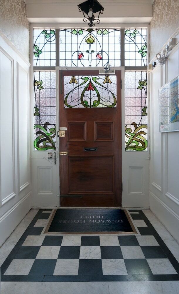Dawson House Hotel