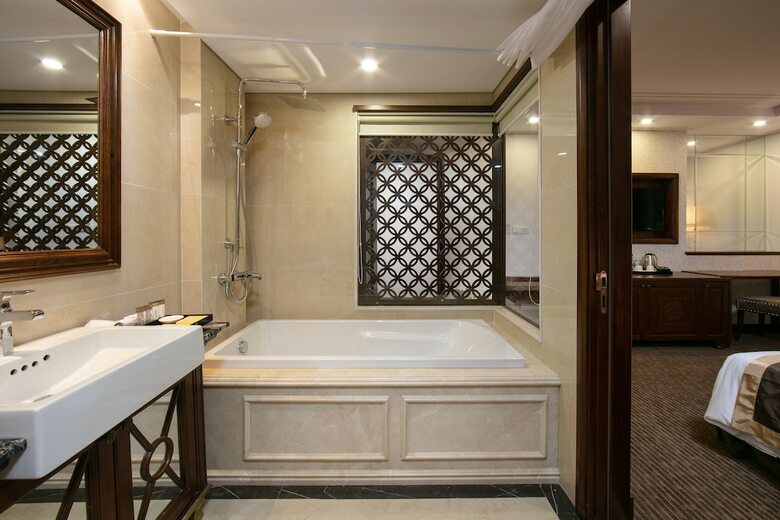 Rex Hanoi Hotel
