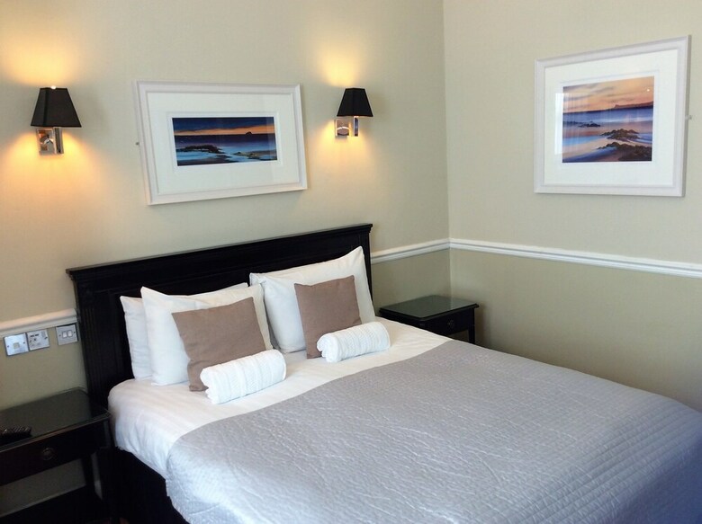 The Haymarket Lairg Hotel