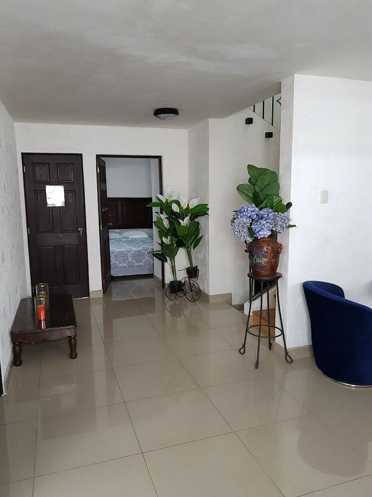 Hotel Apartment La Capitan�a