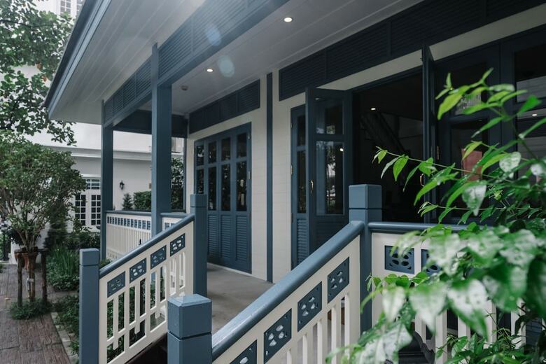 Hotel Baan Vajra