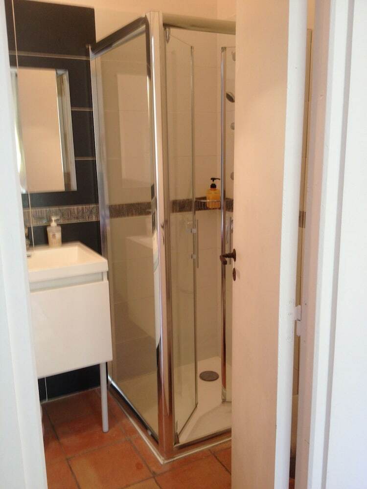 Bed & Breakfast La D�sirade Chambres D'h�tes En Provence
