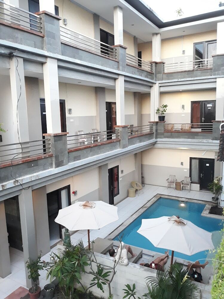 Hotel God Bless Room