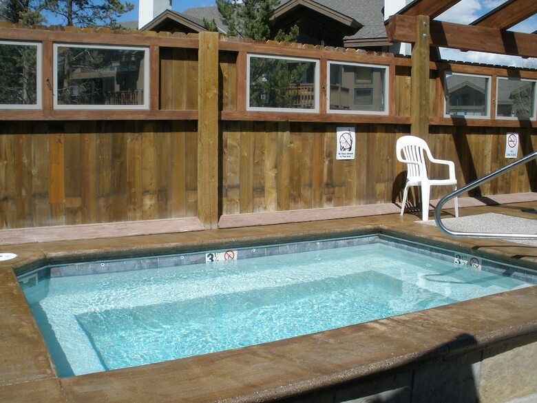 Sundowner II By Ski Village Resorts