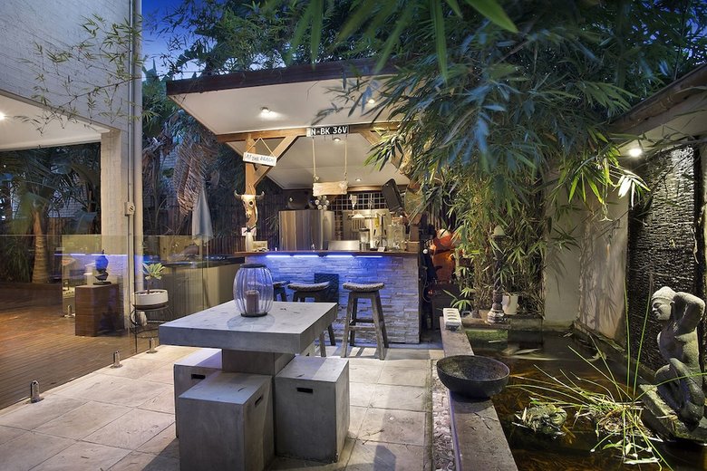 Resort Style Home Close To Airport & Cbd