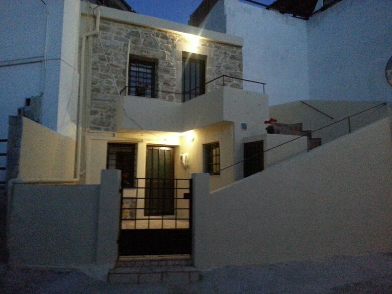 Hotel Vintage House Studio's Pitsidia Adults Only