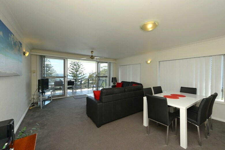 Sundeck Unit 9 - Shoal Bay