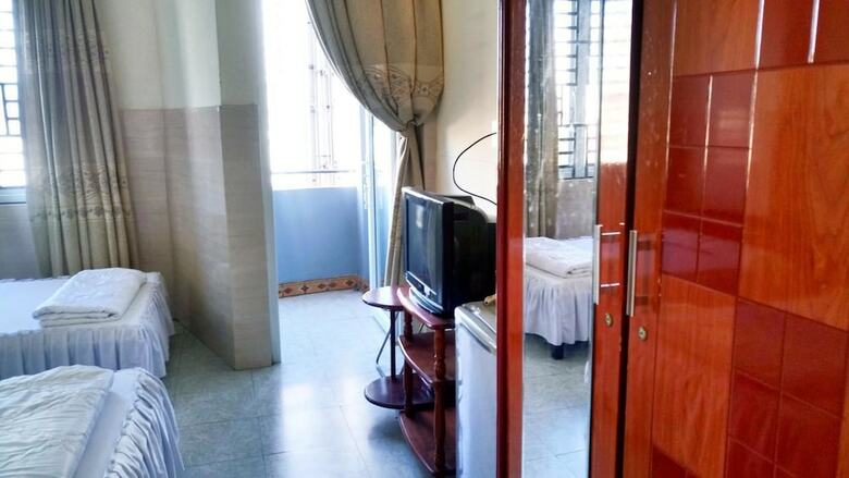 Hung Binh Hotel