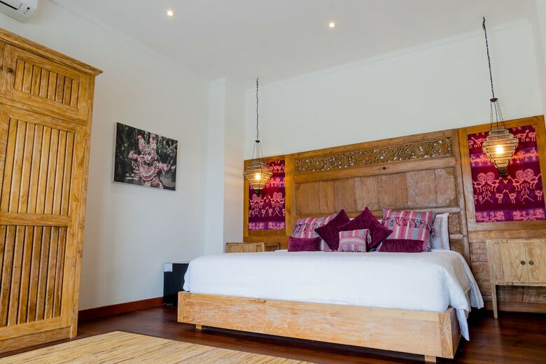 Bed & Breakfast Canggu Villa & Cooking Retreat