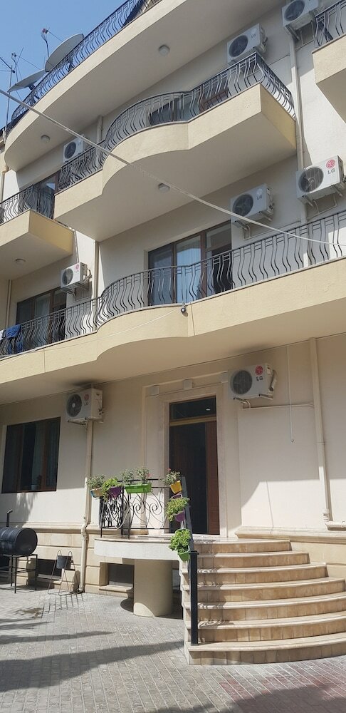 Garden Villa Hotel