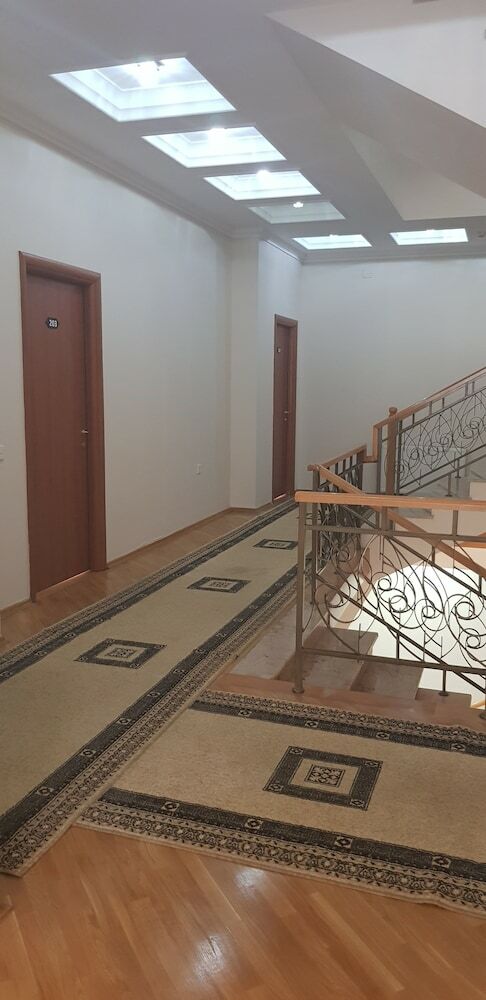Garden Villa Hotel