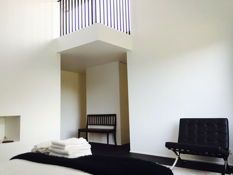 Bed & Breakfast Tour Sarrazine De Montaren