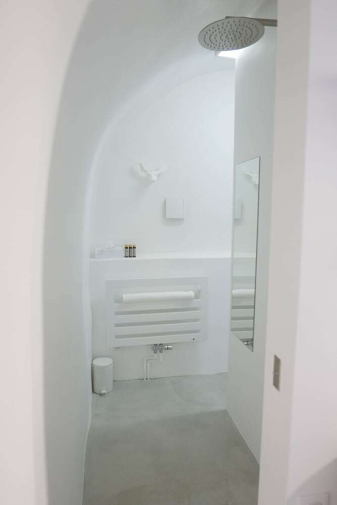 Bed & Breakfast Tour Sarrazine De Montaren