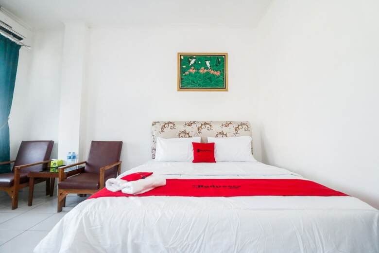Hotel Reddoorz @ Jalan Diponegoro Lampung
