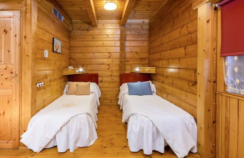 Hotel Accommodation De Salut Somlom