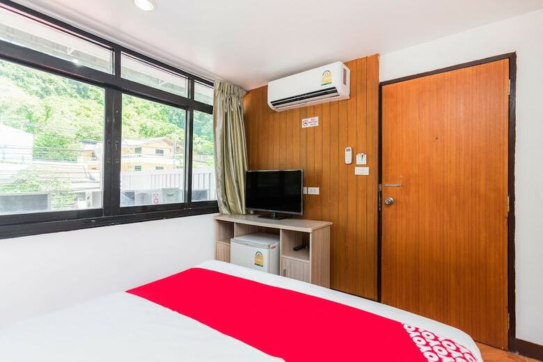 Hotel Oyo 423 Baan Lucky Guesthouse
