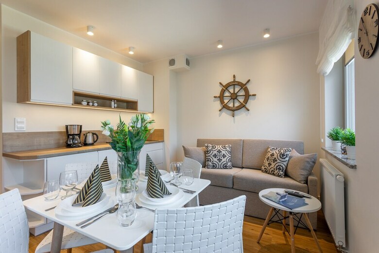 Ambria Apartments II