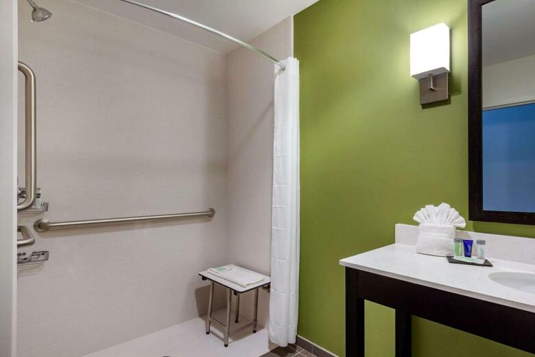 Posada Sleep Inn & Suites Tampa South