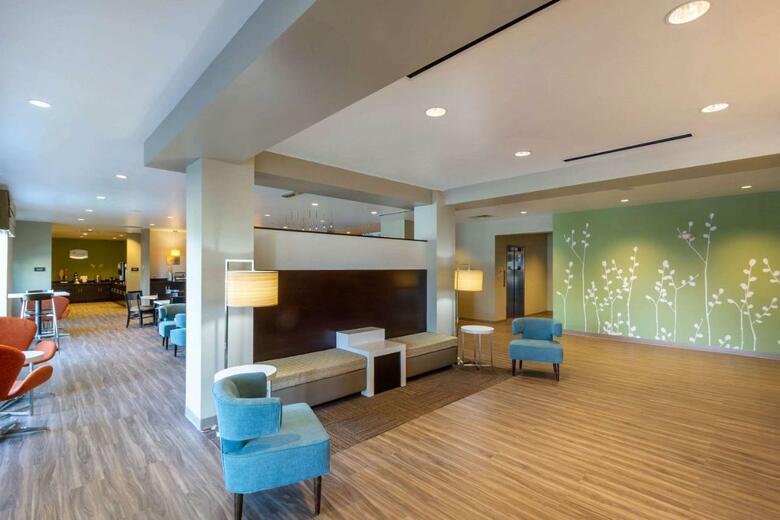 Posada Sleep Inn & Suites Tampa South