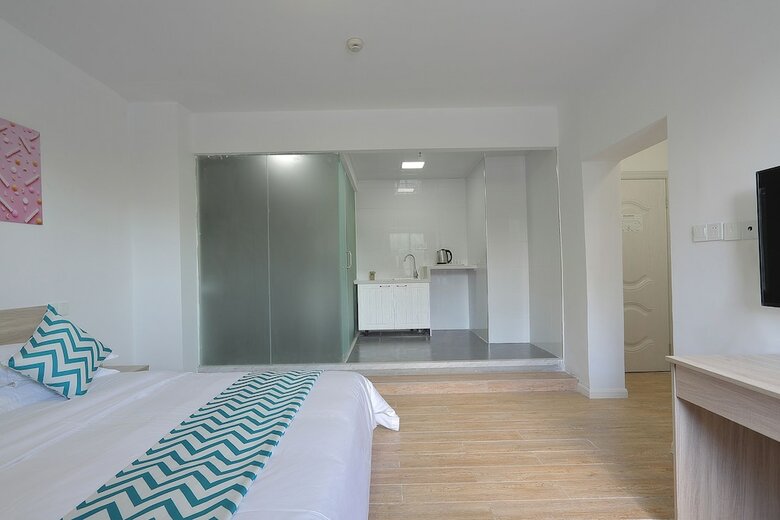Free Hotel