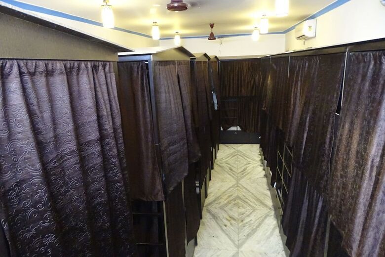 Hostal Sunshine Hostels