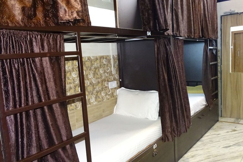 Hostal Sunshine Hostels