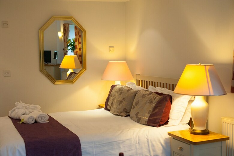 Hotel Cross Keys Inn