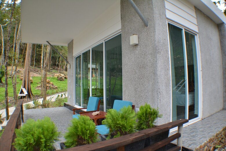 Hotel Pearl Resort