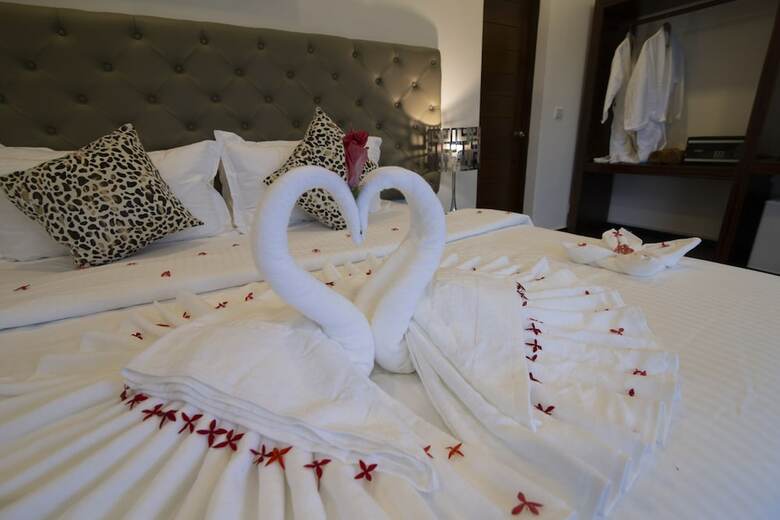 Hotel Pearl Resort