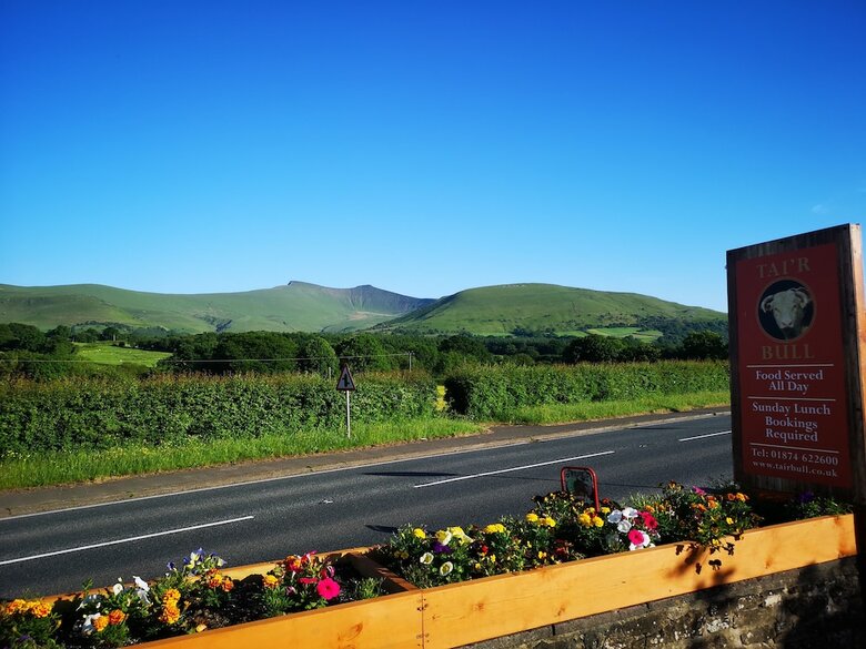 Posada Tai R Bull Country Inn