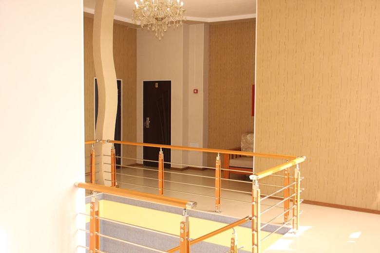 Dior Hotel