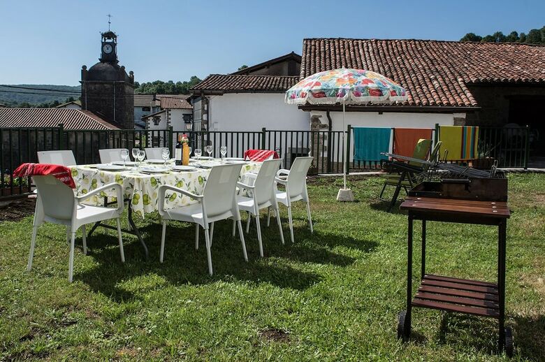 Agroturismo Casa Rural Artola Etxea