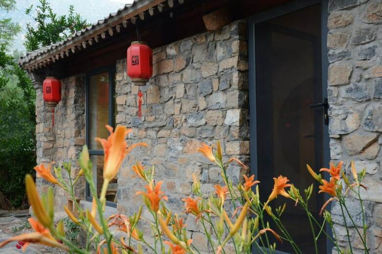 Hotel Home Coming Persimmon Furrow