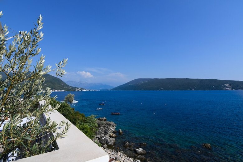 Hotel Perla - Annexes