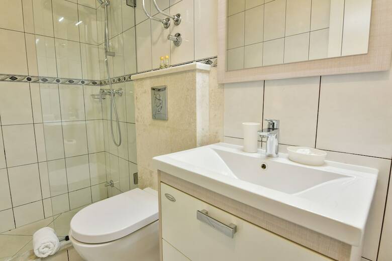 Hotel Perla - Annexes