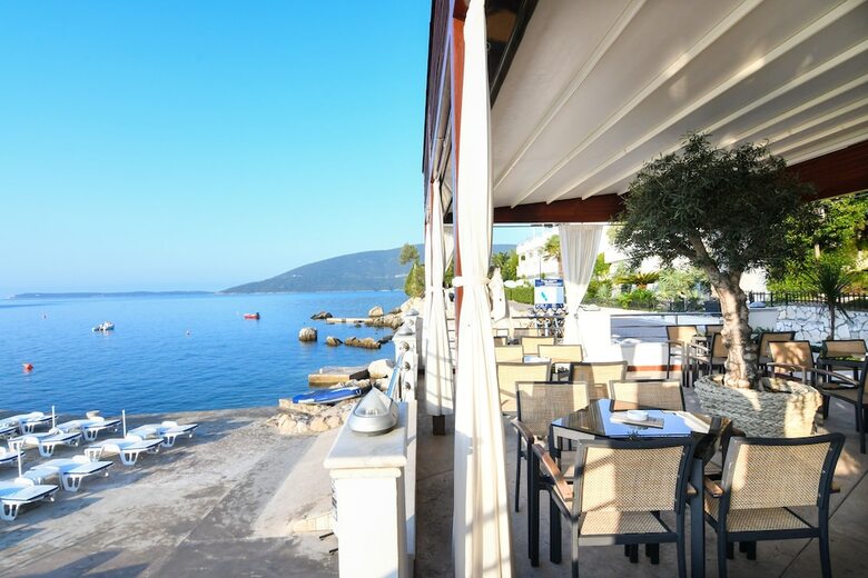 Hotel Perla - Annexes