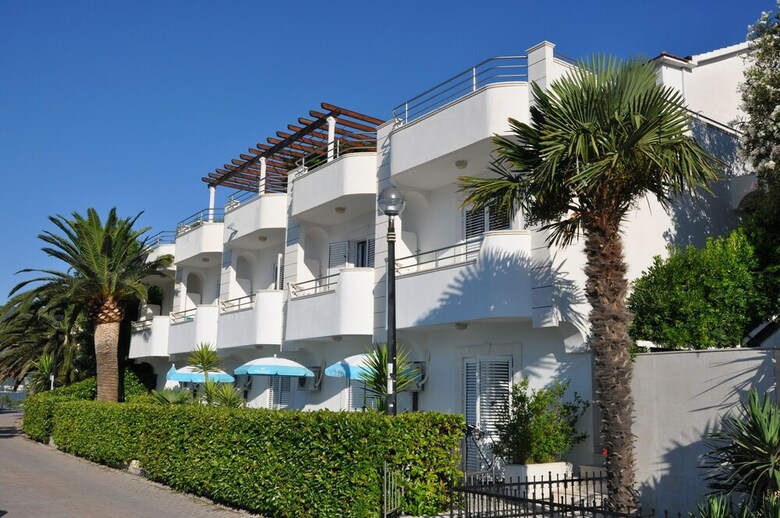Hotel Perla - Annexes
