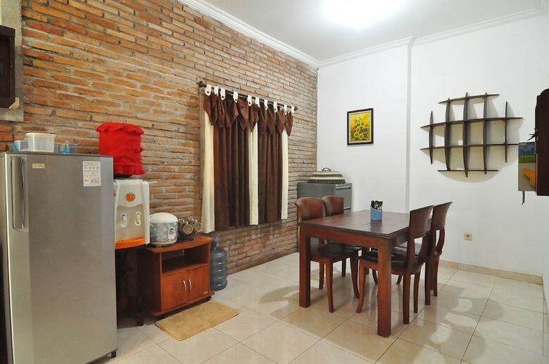 Villa D?java Homestay Unit Monjali 2 By The Grand Java