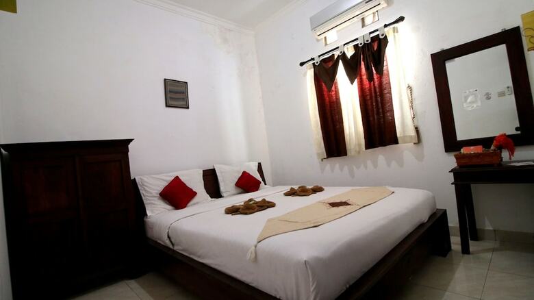 Villa D?java Homestay Unit Monjali 2 By The Grand Java