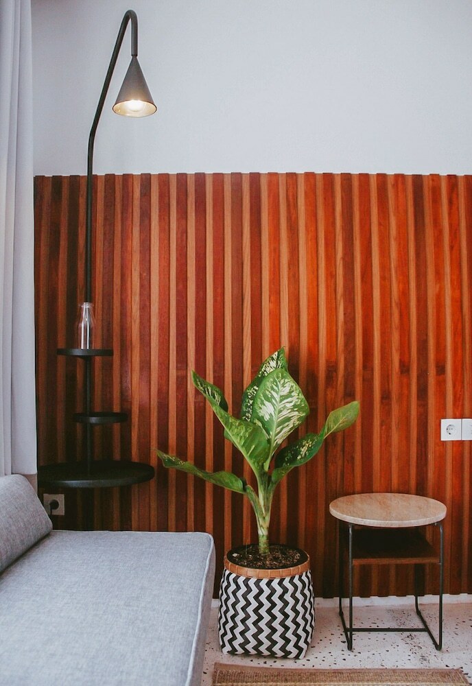 Blackbird Hotel