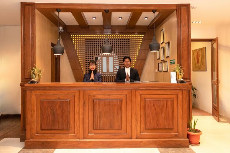 Hotel Timber House
