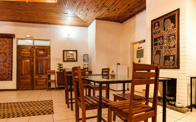 Bed & Breakfast Cluny Lodge