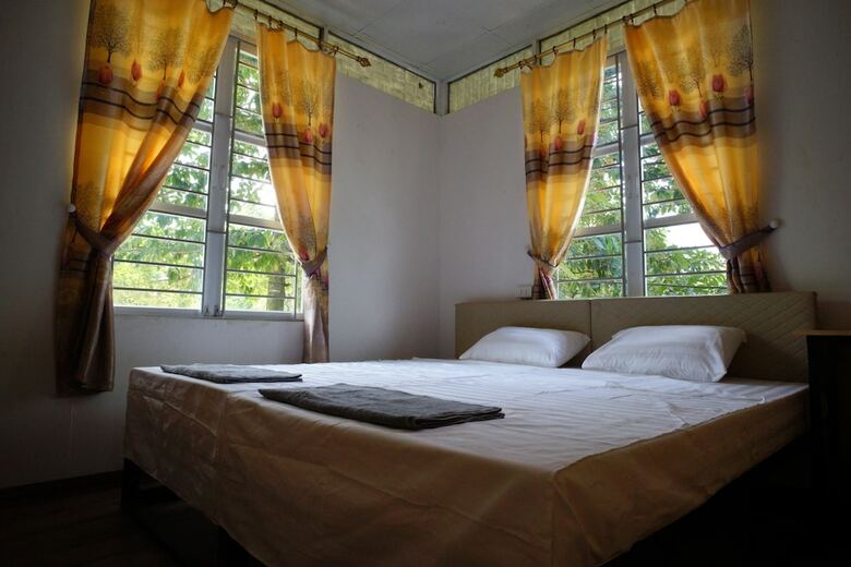 Hotel Ha Giang Creekside Homestay And Hostel