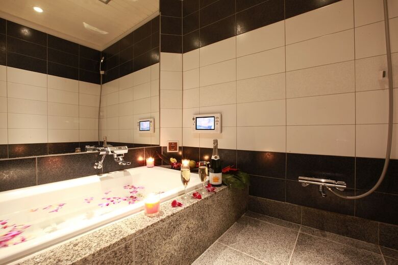 Beauty Hotel Brassino Asian Resort